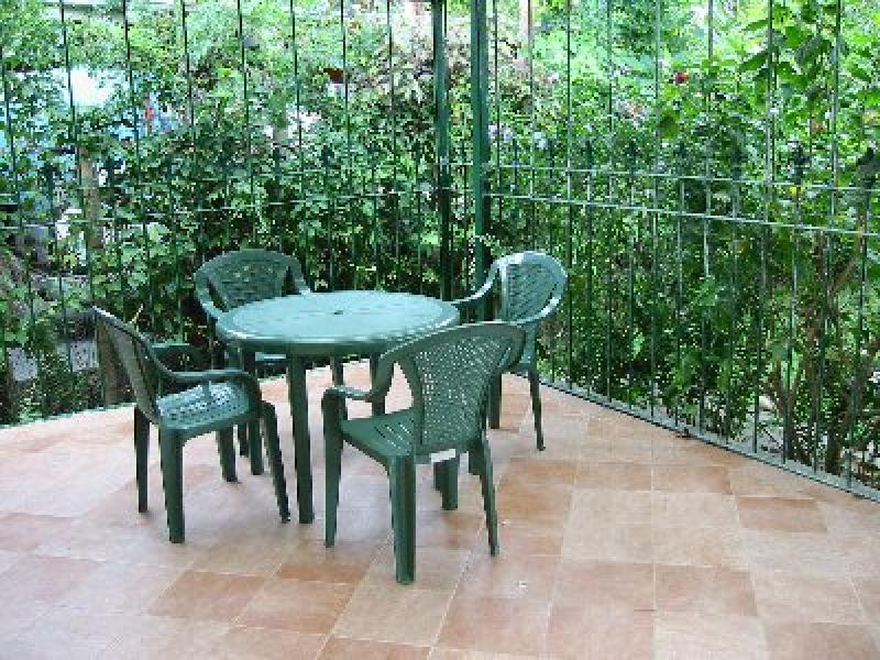 THREE LAKE STREET Picture 2