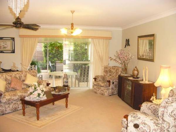 FLAWLESS FAMILY HOME Picture 3