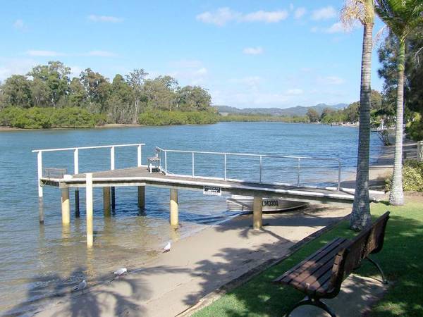 Waterfront Townhouse Picture 2