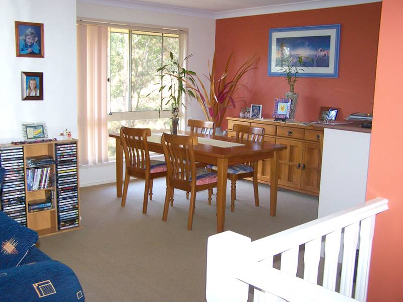 Townhouse in a Tranquil Setting! Picture 2