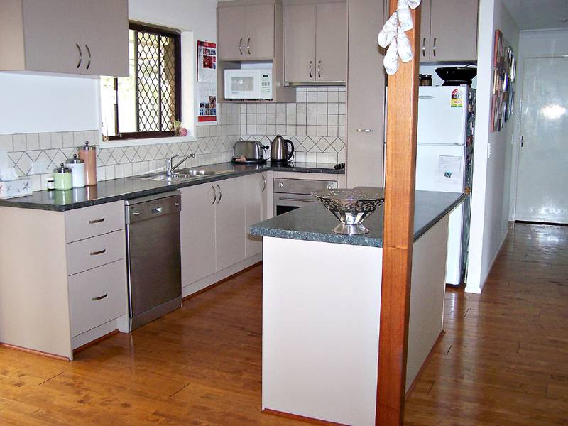 Fantastic First Home - Currumbin Waters Picture 1