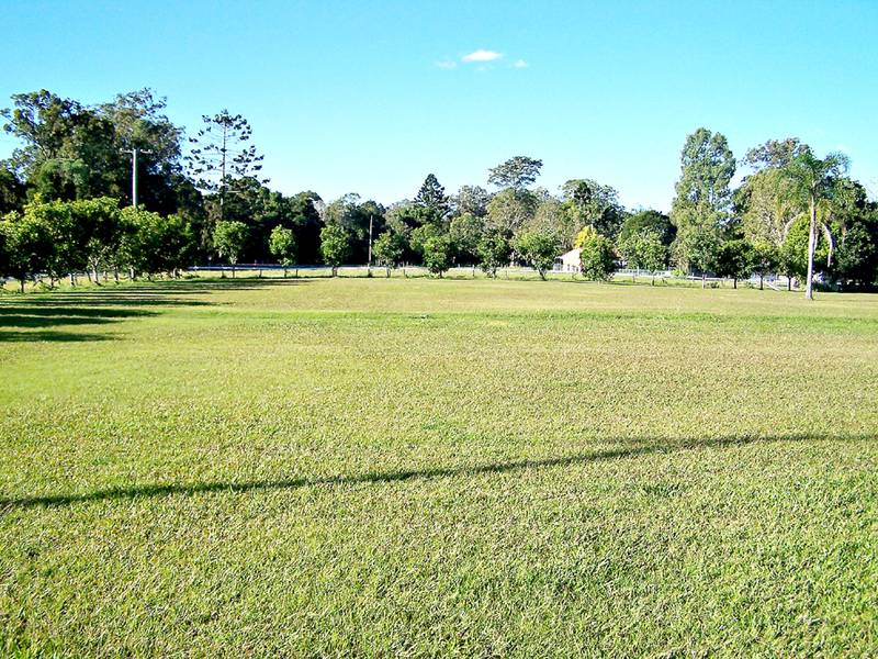 CURRUMBIN VALLEY Picture 3