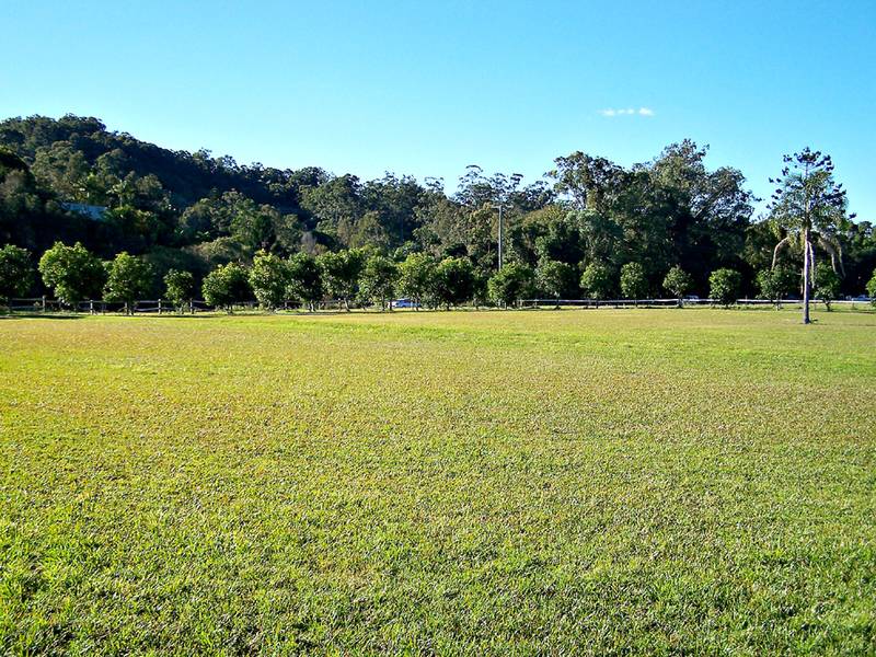 CURRUMBIN VALLEY Picture 1