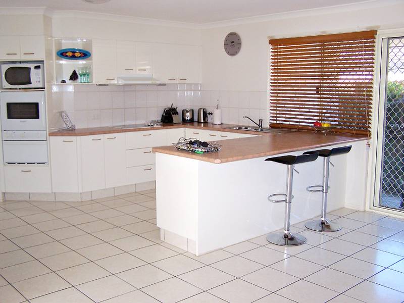 Elanora Bargain! Picture 2