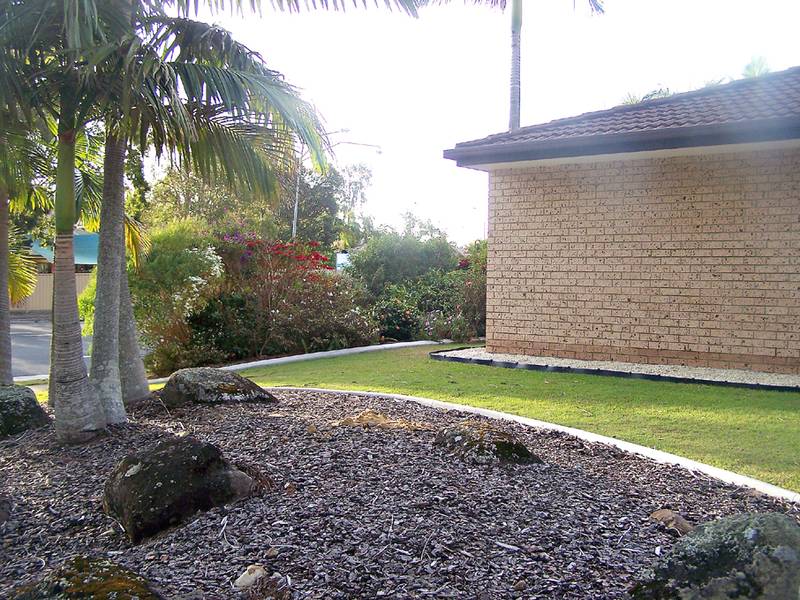 VACANT VILLA Picture 3