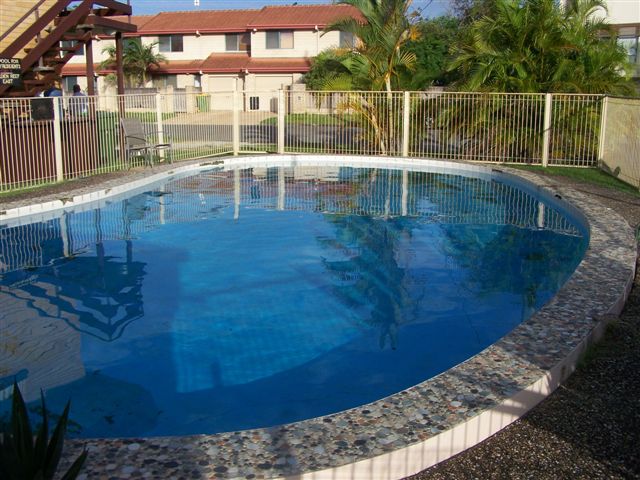 SOLD BY LIBBY & DAVE HEWSON Picture 1