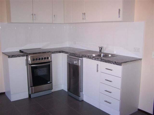 SOLD BY LIBBY & DAVE HEWSON Picture 2