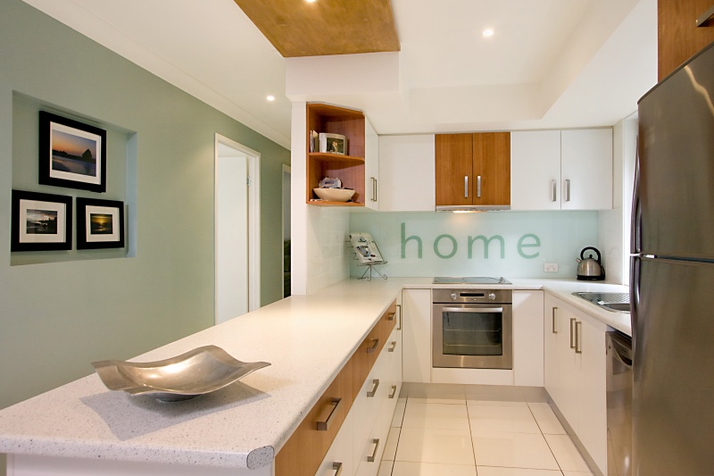 Trendy home - short walk to Currumbin Creek Picture 1