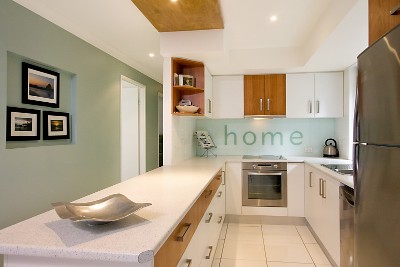 Trendy home - short walk to Currumbin Creek Picture Trendy home - short walk to Currumbin Creek Picture