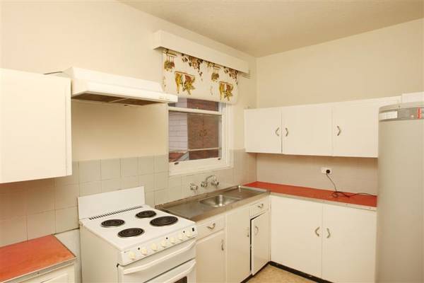 Under Instructions From The Public Trustee! Picture