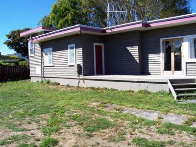 Huka Haven - Huge Value Picture Huka Haven - Huge Value Picture