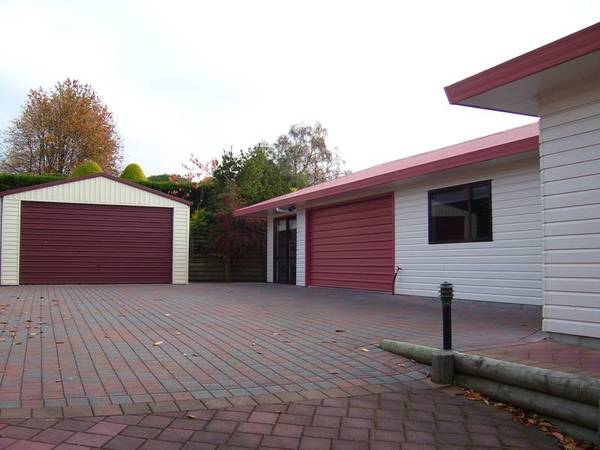 Expansive Views Picture 3