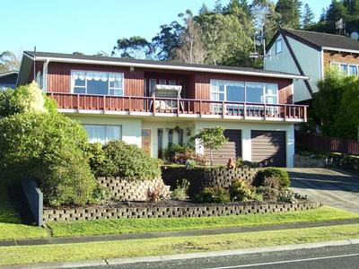 Solid Home - Great Views Picture Solid Home - Great Views Picture