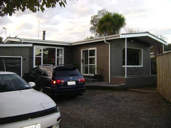 Close To Town Picture 1