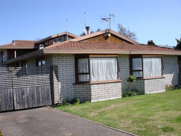 Big, Bold & Versatile Picture 2