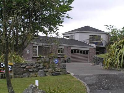 Love A Gracious Setting? Picture Love A Gracious Setting? Picture