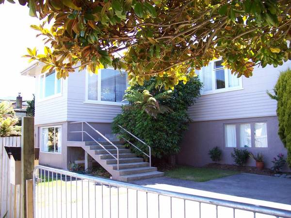 Close to Town Picture 2