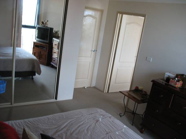 SPECTACULAR CITY VIEWS Picture SPECTACULAR CITY VIEWS Picture