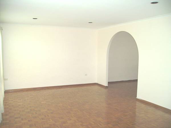 AN ENTERTAINERS DREAM Picture