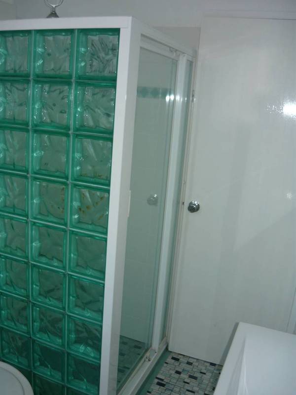 WOW! GREAT LOCATION!! Picture 3