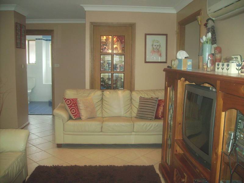 WHAT A GEM ! Picture