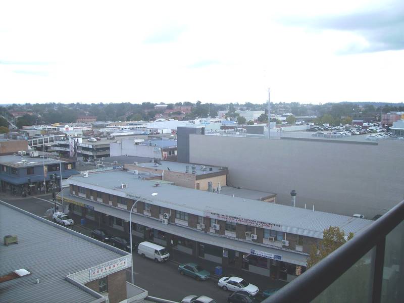 ABSOLUTE BARGAIN! Picture 2