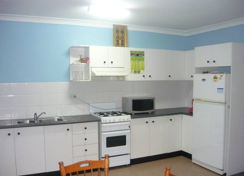 Spacious Open Plan Unit!! Approx 7% gross yield!! Picture 2