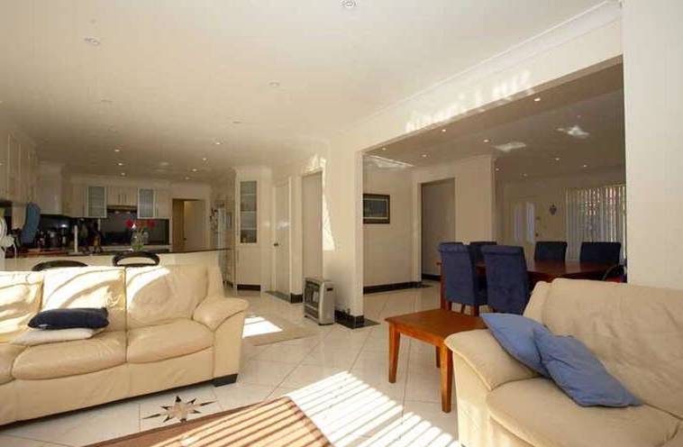 Outstanding Home Picture 3