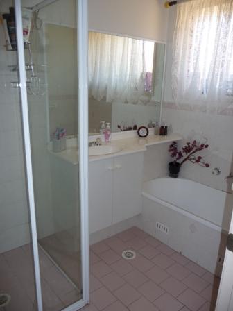 GREAT LOCATION Picture 3