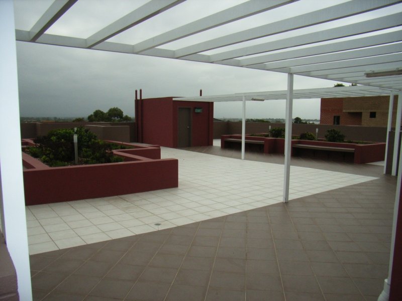 ONLY 3 YEARS OLD!!! Picture 2