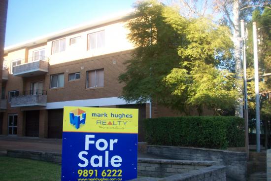 Location Location Location!!! Picture 1