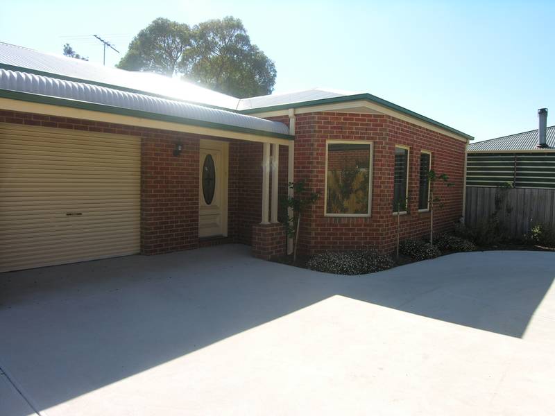 Lara Executive Unit Picture 1