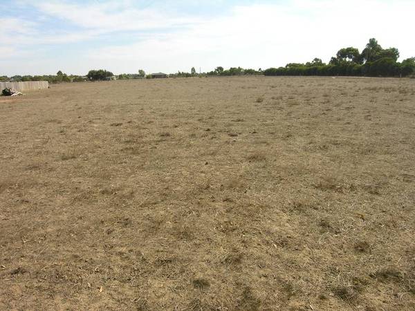 LARGE BLOCK WITH SHED, POWER & WATER. Picture LARGE BLOCK WITH SHED, POWER & WATER. Picture