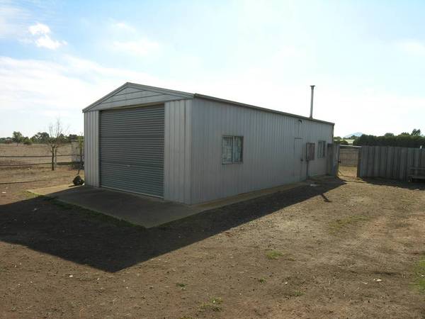 LARGE BLOCK WITH SHED, POWER & WATER. Picture LARGE BLOCK WITH SHED, POWER & WATER. Picture