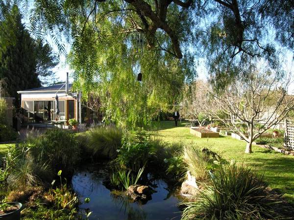 1/4 Acre Hidden Oasis Picture 1/4 Acre Hidden Oasis Picture