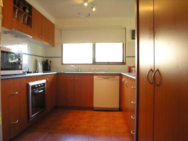 Modertn Stylish Unit Picture