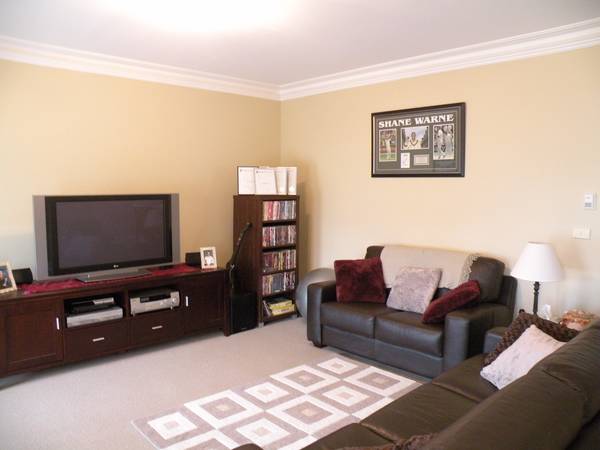 LAKELANDS COTTAGE Picture