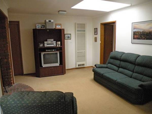 Need A 5 Bedroom Home? Picture Need A 5 Bedroom Home? Picture