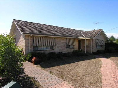 Lara Home Picture Lara Home Picture