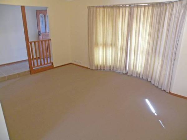 2 Waliki Court Picture 3