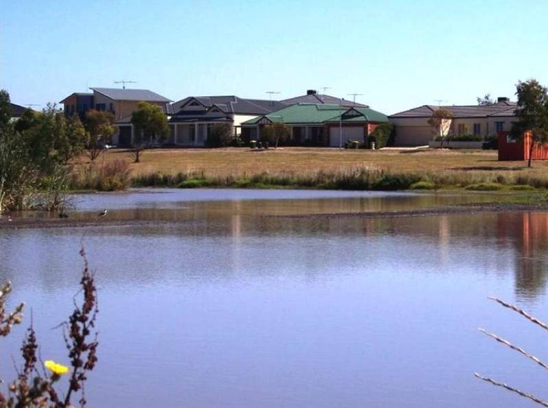 Lakeview Estate Picture 2