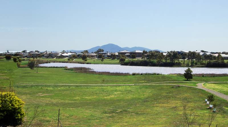 CANTERBURY LAKES ESTATE LARA STAGE 3 SELLING NOW! Picture 1