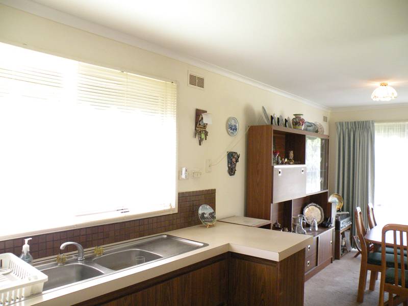 A FANTASTIC BUY! Picture 2