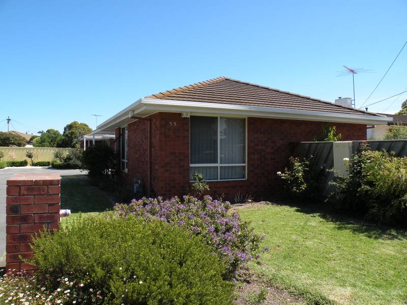 DOWNSIZE OR INVEST READY TO OCCUPY Picture 1