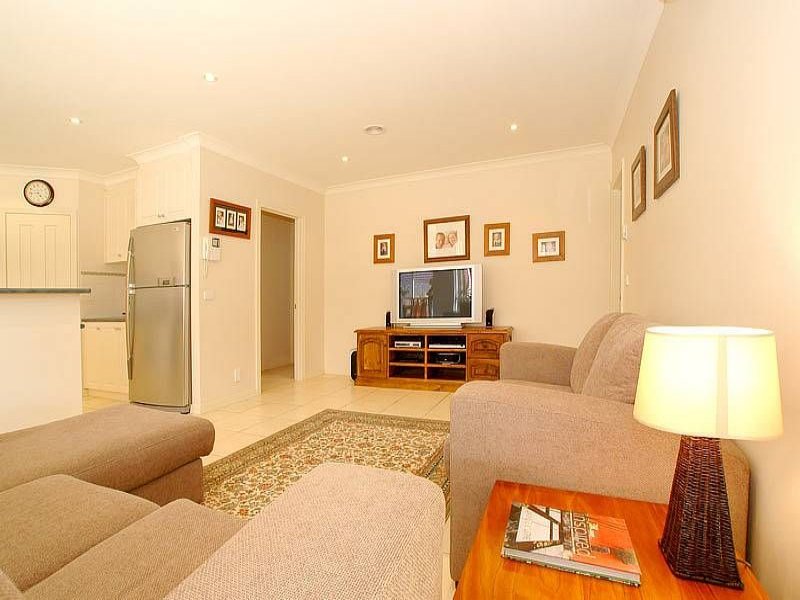 BEAUTIFULLY PRESENTED Picture 3