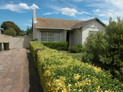 INVESTORS OR 1ST HOME BUYERS Picture