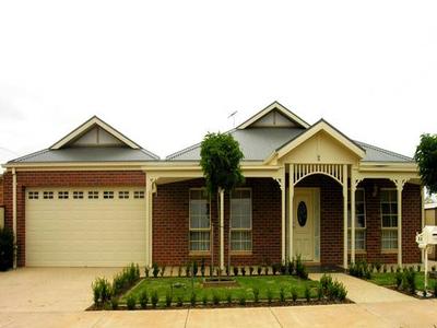 EXECUTIVE EXCELLENCE Picture