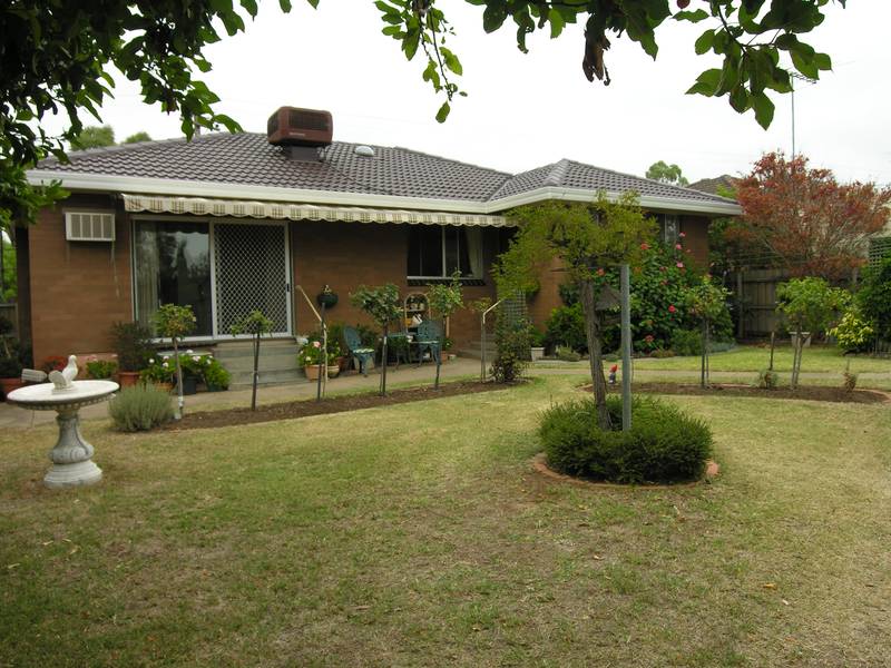 CENTRAL FAMILY HOME Picture 1