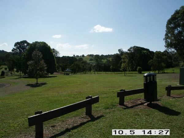 Home set almost the green grass Picture Home set almost the green grass Picture