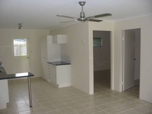 Spacioius Newly Renovated Unit Picture Spacioius Newly Renovated Unit Picture